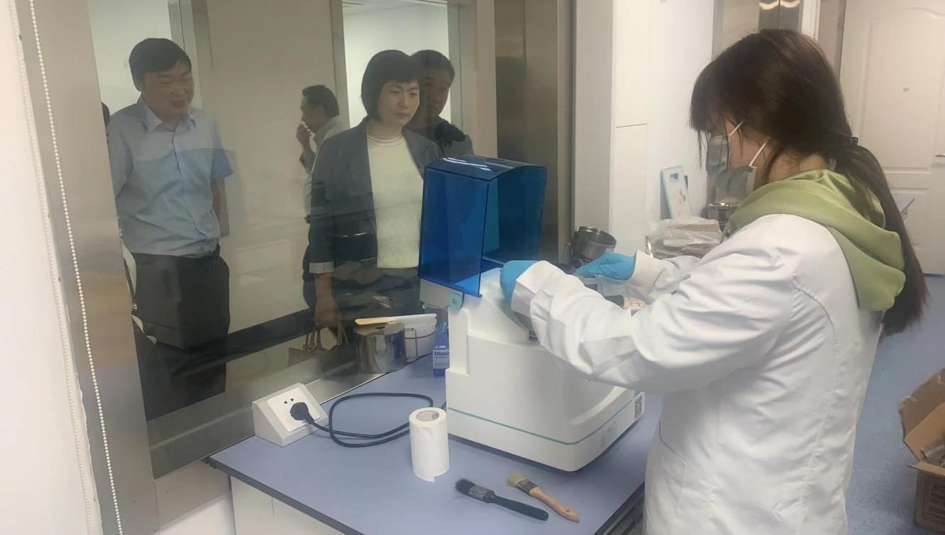 咸寧高新區領導深入調研，助推食品飲料產業檢驗檢測服務升級
